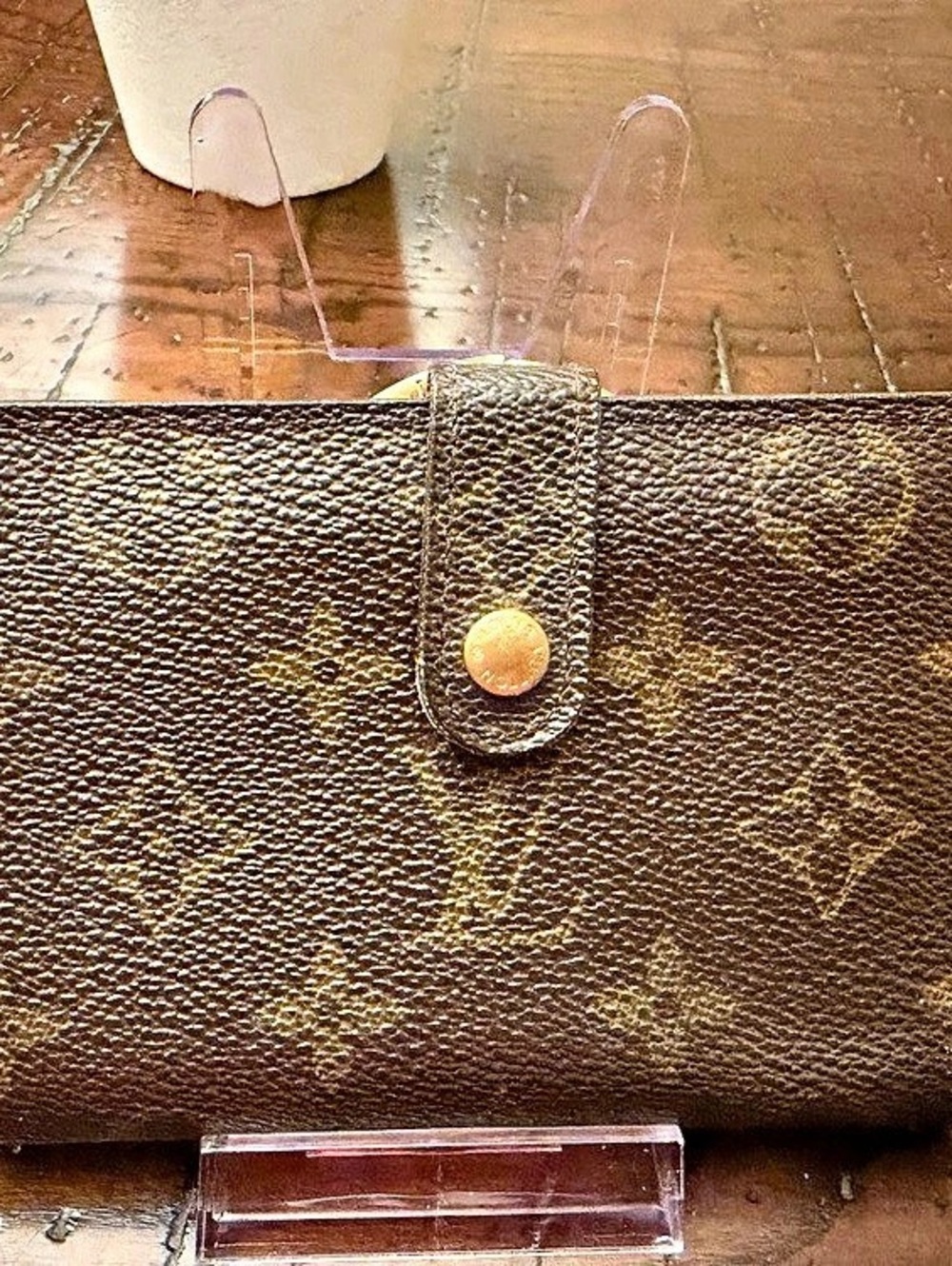Louis Vuitton Monogram Kisslock Wallet